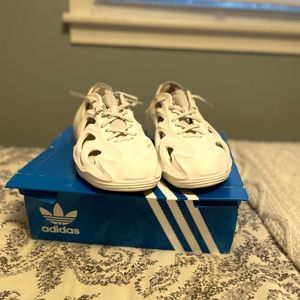 Adidas “ Adifom Q” size 10 men